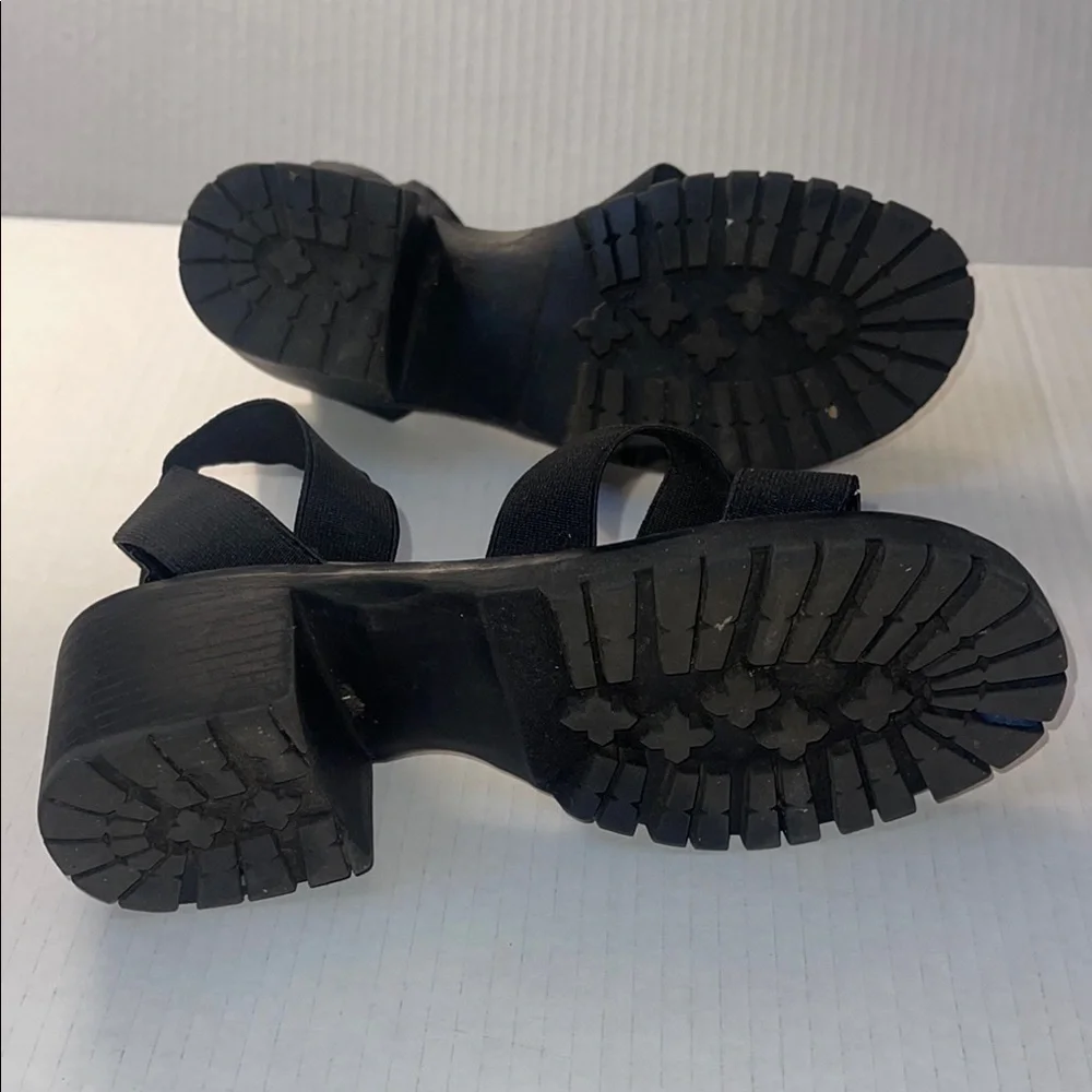 Jellypop Girls 4M Black Chunky Block Heel Platform Sandals EUC